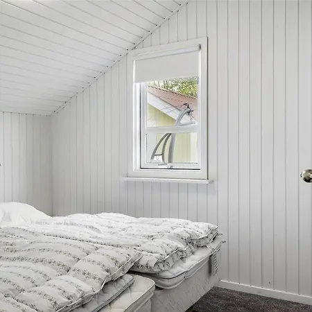 Semesterbostad 30184-ulfborg-oster-skovvej-102 *