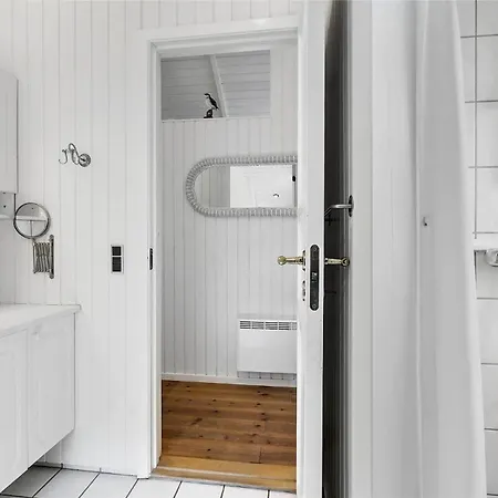 30184-ulfborg-oster-skovvej-102 *